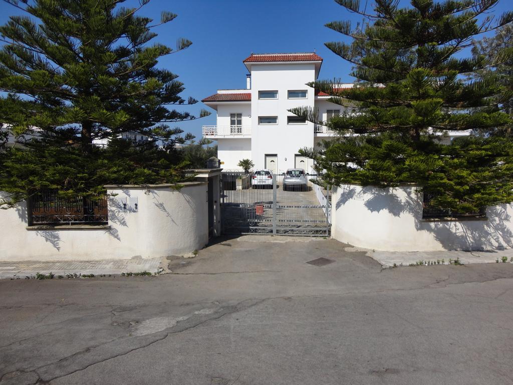 B&B Villa Teresa Лече Екстериор снимка